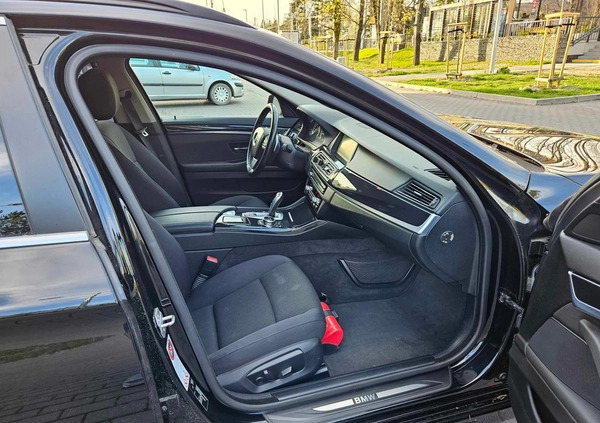 BMW Seria 5 cena 49900 przebieg: 190000, rok produkcji 2014 z Milanówek małe 79
